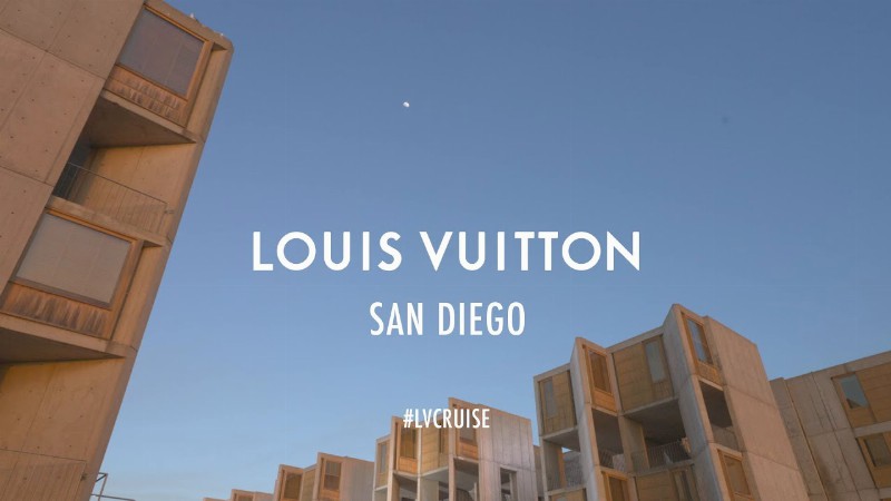 image 0 Cruise 2023 Show Impressions: Louis Vuitton