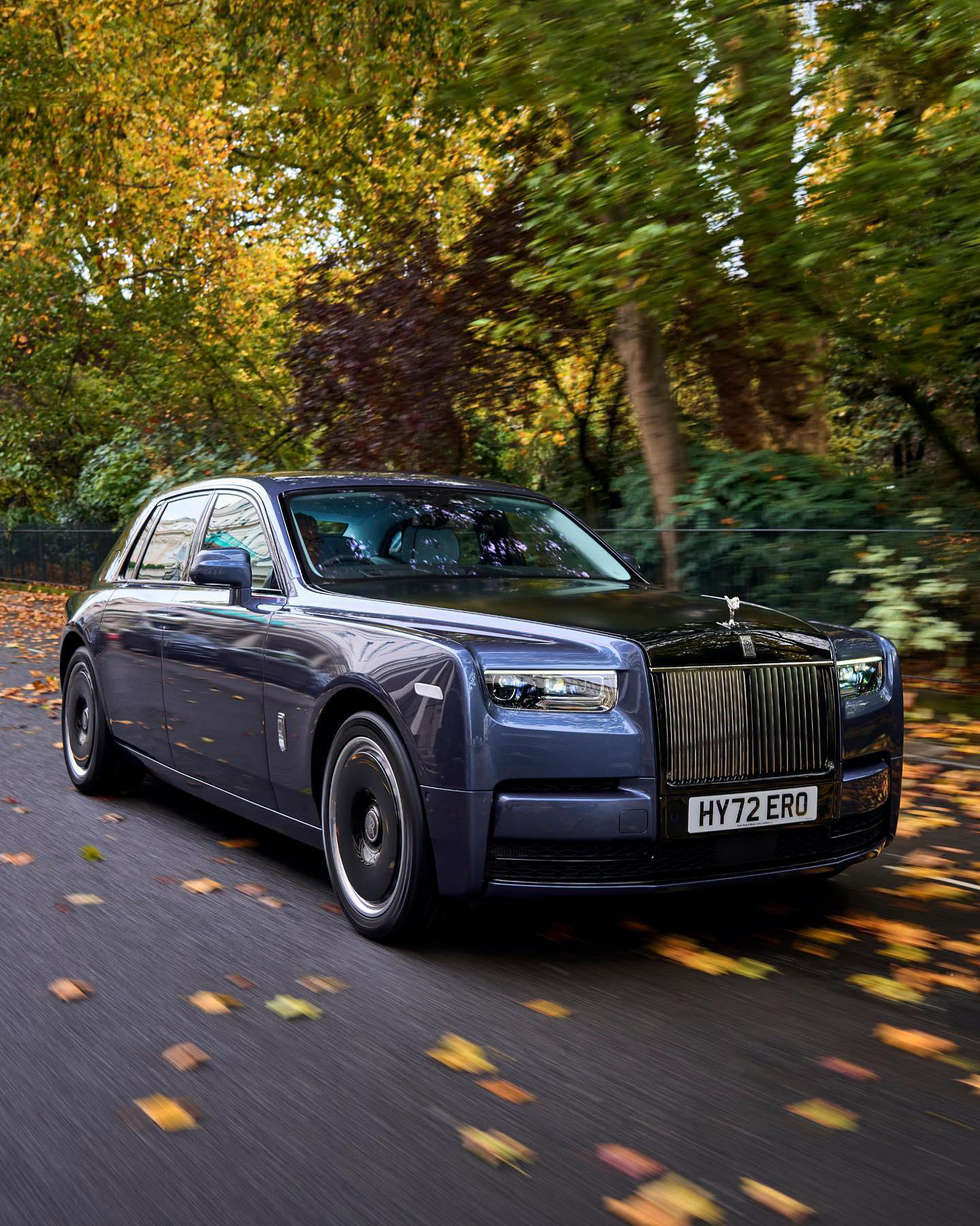 image  1 Rolls-Royce Motor Cars - A scenic drive through autumn foliage with Phantom Series II —  the newest
